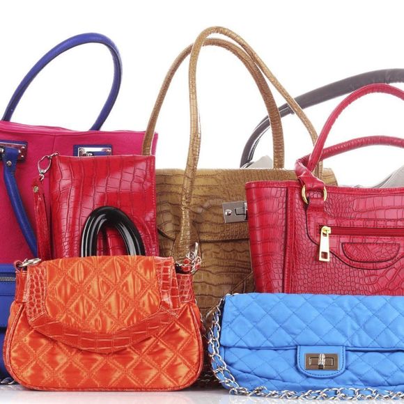 All Women's Bundle of 25 PC High Quality Clothing Bags, Tops, Jeans, & More - Picture 3 of 7